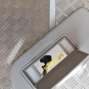 Pare soleil droit PEUGEOT 308 1 SW PHASE 2 BREAK Diesel - Image 1