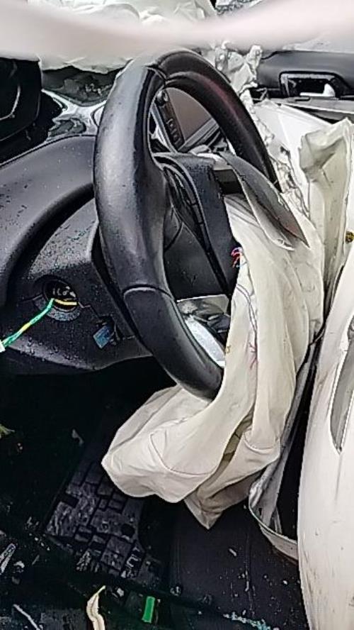 Aerateur tableau de bord avant droit PEUGEOT 208 1 PHASE 1 Diesel - Image 6