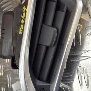 Aerateur tableau de bord avant droit PEUGEOT 208 1 PHASE 1 Diesel - Image 1