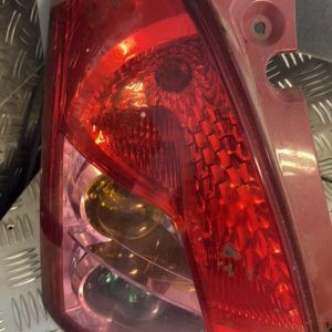 Feu arriere principal gauche (feux) SUZUKI SWIFT 3 Diesel - Image 1