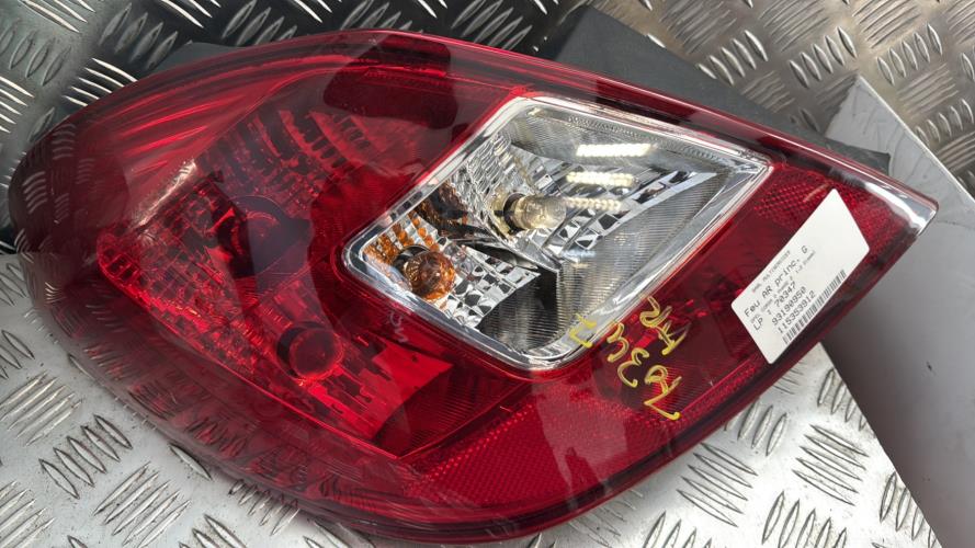 Feu arriere principal gauche (feux) OPEL CORSA D PHASE 2 Diesel - Image 3