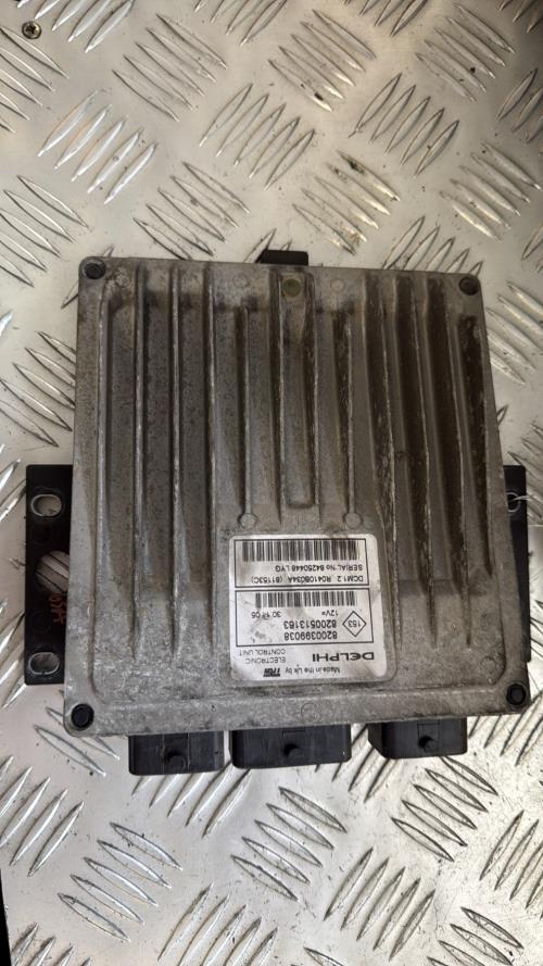 Calculateur moteur RENAULT CLIO 3 PHASE 1 Diesel - Image 2