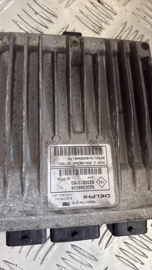 Calculateur moteur RENAULT CLIO 3 PHASE 1 Diesel - Image 3