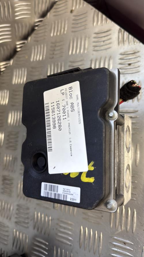 Bloc ABS (freins anti-blocage) PEUGEOT 308 1 PHASE 1 Essence - Image 3