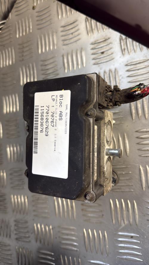 Bloc ABS (freins anti-blocage) RENAULT CLIO 2 PHASE 2 Essence - Image 3