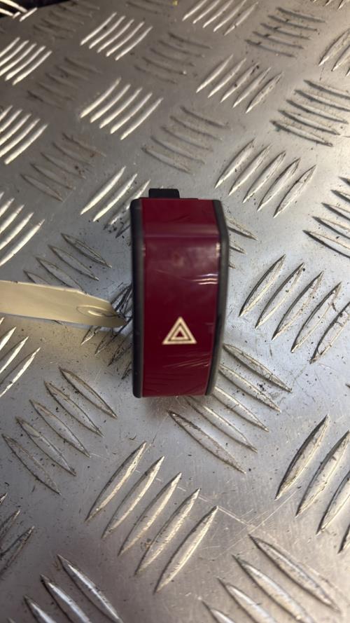 Bouton de warning OPEL CORSA C PHASE 1 Essence - Image 3