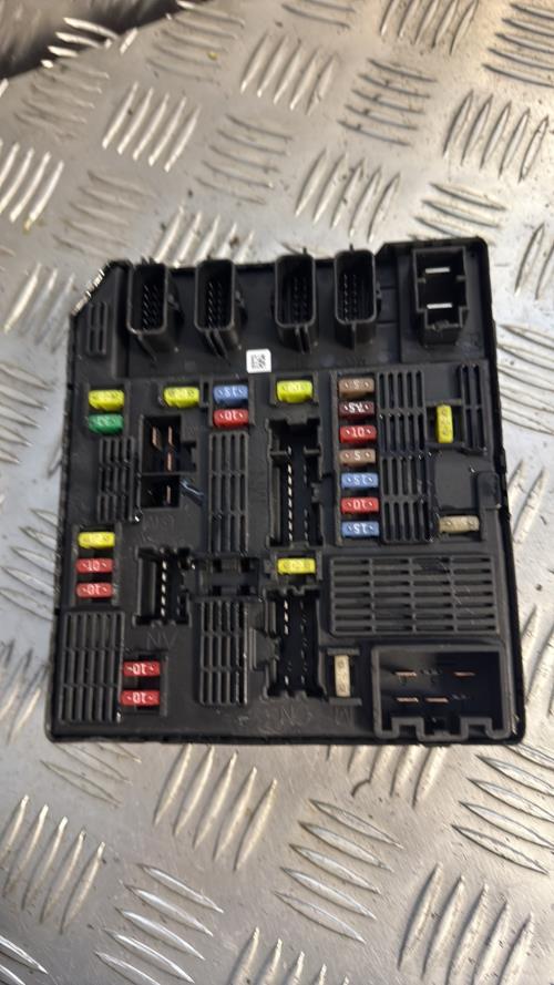 Boitier USM RENAULT GRAND SCENIC 3 PHASE 1 Diesel - Image 3