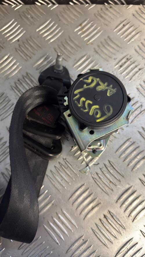 Ceinture arriere gauche PEUGEOT 2008 1 PHASE 1 Diesel - Image 2