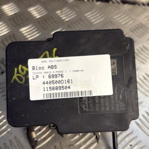 Bloc ABS (freins anti-blocage) TOYOTA YARIS 3 PHASE 1 Essence - Image 1