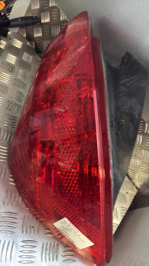 Feu arriere principal gauche (feux) PEUGEOT 308 1 PHASE 1 Essence - Image 1