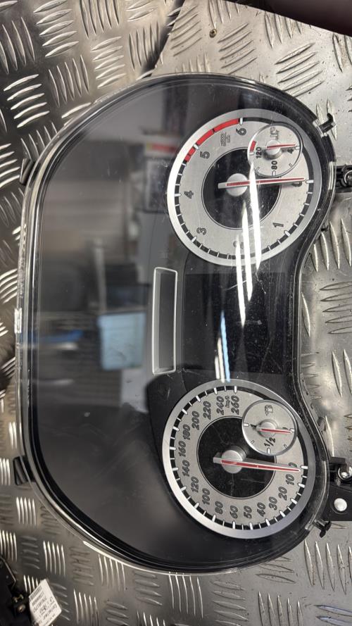 Compteur MERCEDES CLASSE A 176 PHASE 1 Diesel - Image 2