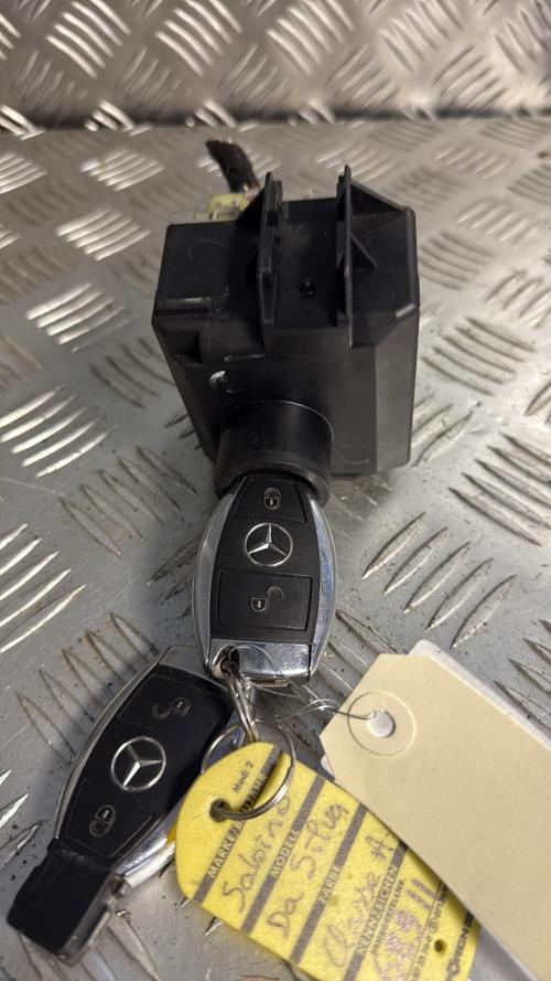 Neiman MERCEDES CLASSE A 176 PHASE 1 Essence - Image 2