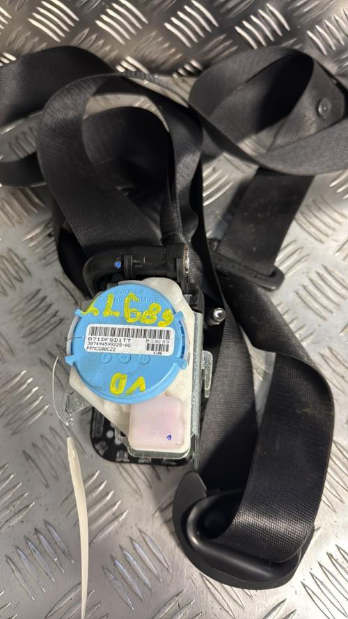 Ceinture avant droit MERCEDES CLASSE A 176 PHASE 1 Essence - Image 2