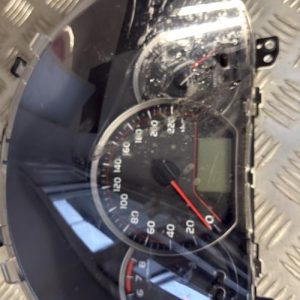 Compteur TOYOTA YARIS 3 PHASE 1 Essence - Image 1