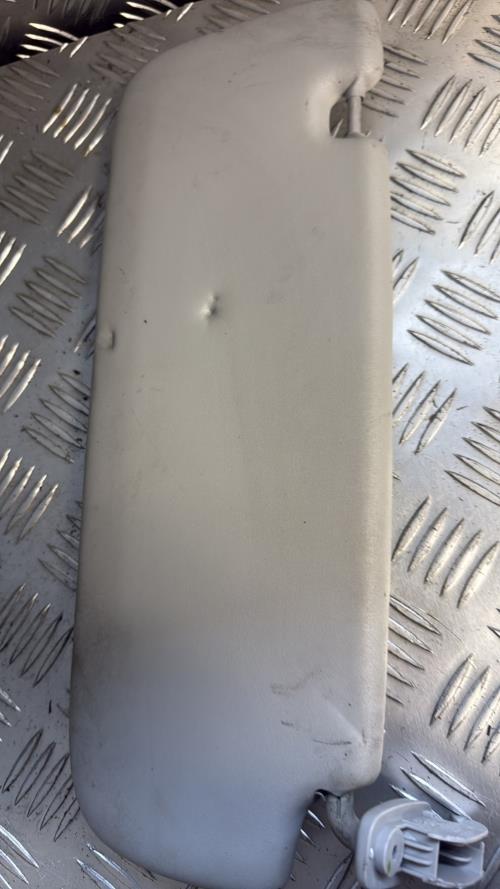 Pare soleil gauche VOLKSWAGEN FOX Essence - Image 3