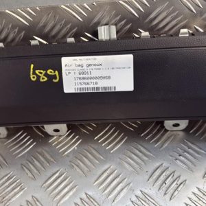 Air bag genoux MERCEDES CLASSE A 176 PHASE 1 Essence - Image 1