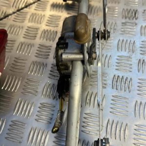 Moteur essuie glace avant PEUGEOT 208 1 PHASE 2 Essence - Image 1