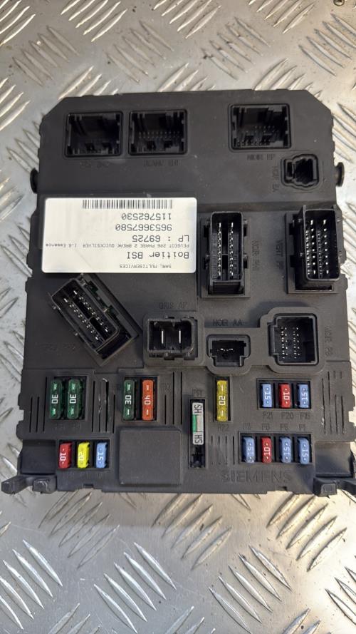 Boitier BSI PEUGEOT 206 PHASE 2 BREAK Essence - Image 3