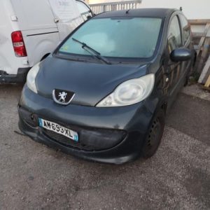 Capot PEUGEOT 107 PHASE 2 Essence - Image 1