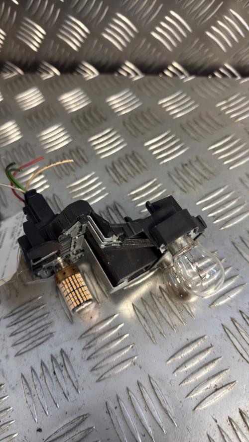 Platine feu arriere droit PEUGEOT 206 PHASE 2 Diesel - Image 3