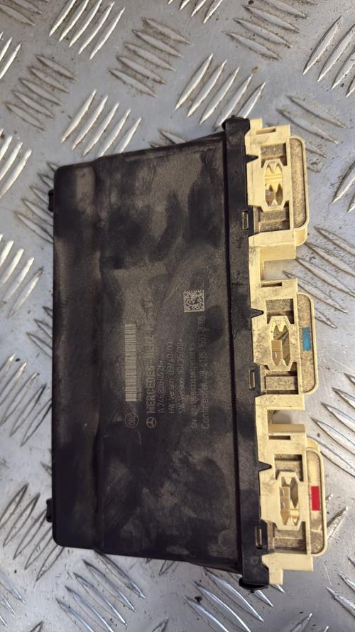 Calculateur MERCEDES CLASSE A 176 PHASE 1 Essence - Image 2