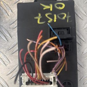 Calculateur DACIA SANDERO 1 Essence - Image 1