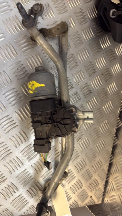 Moteur essuie glace avant PEUGEOT 208 1 PHASE 2 Diesel - Image 3