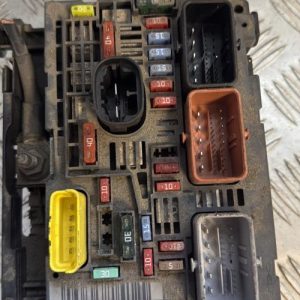 Boitier servitude moteur (BSM) PEUGEOT PARTNER 2 PHASE 1 Diesel - Image 1