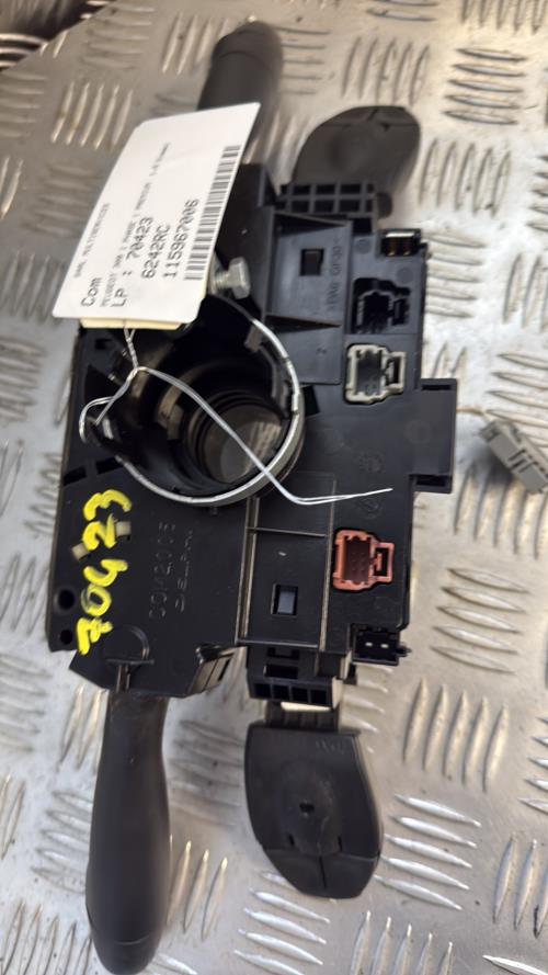 Com (Bloc Contacteur Tournant+Commodo Essuie Glace+Commodo Phare) PEUGEOT 308 1 PHASE 1 Diesel - Image 1