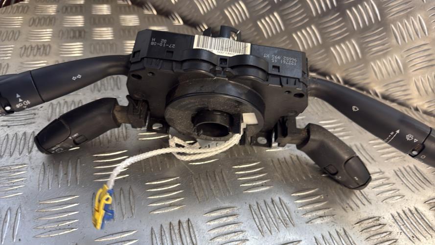 Com (Bloc Contacteur Tournant+Commodo Essuie Glace+Commodo Phare) PEUGEOT 308 1 PHASE 1 Diesel - Image 2