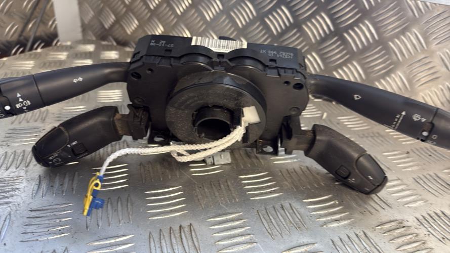 Com (Bloc Contacteur Tournant+Commodo Essuie Glace+Commodo Phare) PEUGEOT 308 1 PHASE 1 Diesel - Image 3