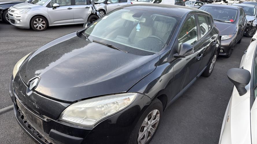 Com (Bloc Contacteur Tournant+Commodo Essuie Glace+Commodo Phare) RENAULT MEGANE 3 PHASE 1 Diesel - Image 9