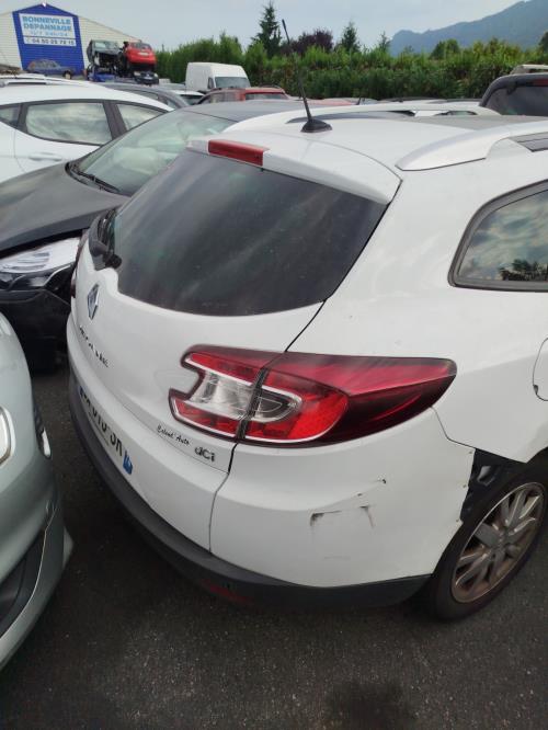 Com (Bloc Contacteur Tournant+Commodo Essuie Glace+Commodo Phare) RENAULT MEGANE 3 PHASE 1 BREAK Diesel - Image 9