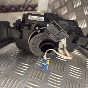 Com (Bloc Contacteur Tournant+Commodo Essuie Glace+Commodo Phare) PEUGEOT 206+ Diesel - Image 1