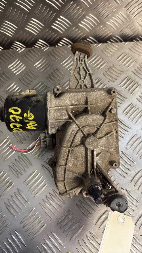 Moteur essuie glace avant gauche RENAULT SCENIC 3 PHASE 1 Ethanol - Image 3