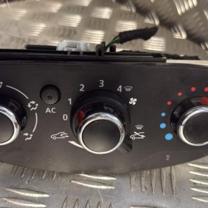 Commande chauffage DACIA LODGY PHASE 1 Essence - Image 1