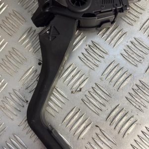 Pedale d'accelerateur PEUGEOT 208 1 PHASE 2 Essence - Image 1