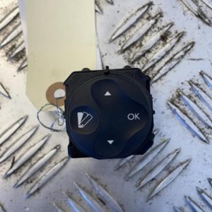 Bouton/Interrupteur RENAULT SCENIC 3 PHASE 1 Diesel - Image 1