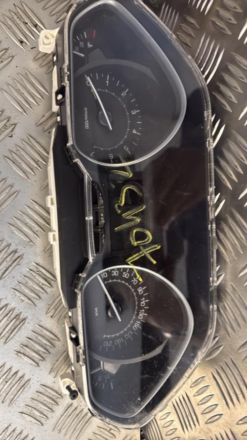 Compteur PEUGEOT 208 1 PHASE 2 Essence - Image 1