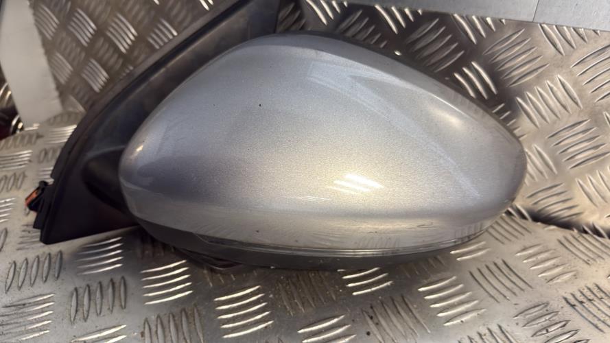 Retroviseur gauche PEUGEOT 308 2 SW PHASE 1 BREAK Diesel - Image 3