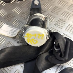 Ceinture arriere droit PEUGEOT 208 1 PHASE 1 Diesel - Image 1