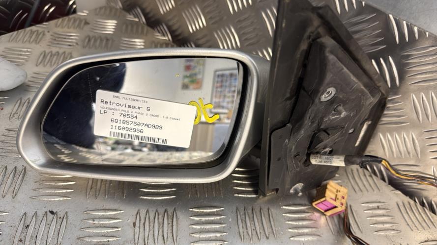 Retroviseur gauche VOLKSWAGEN POLO 4 PHASE 2 Diesel - Image 1