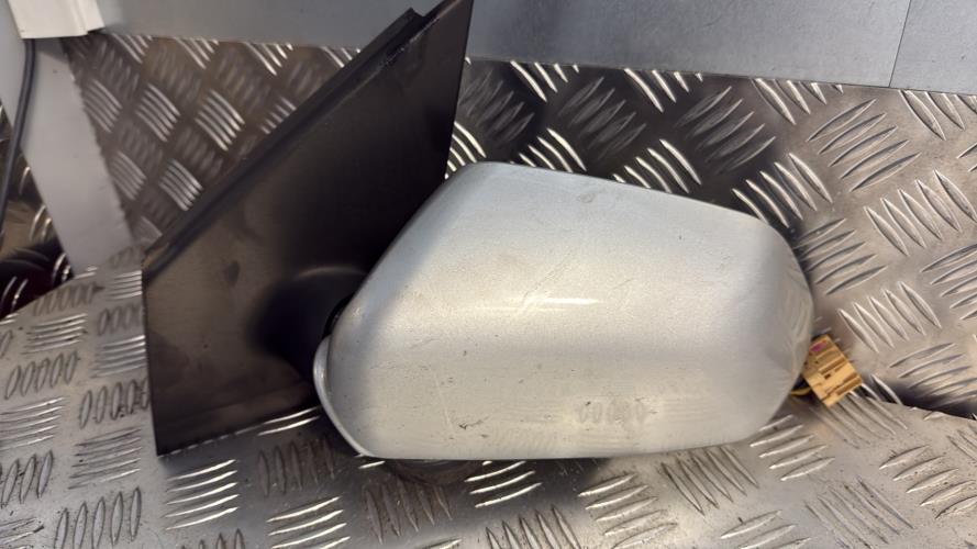 Retroviseur gauche VOLKSWAGEN POLO 4 PHASE 2 Diesel - Image 3