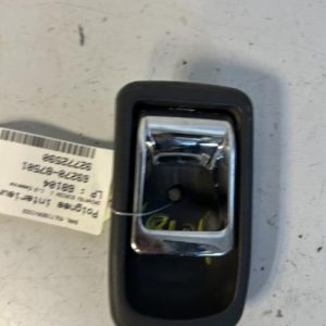 Poignee interieur avant gauche DAIHATSU SIRION 1 Essence - Image 1