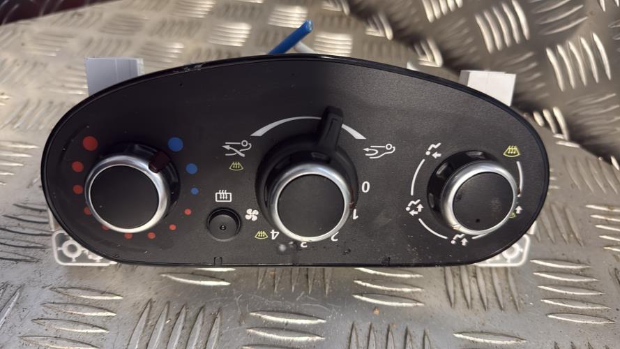 Commande chauffage DACIA DUSTER 1 PHASE 2 Essence - Image 3