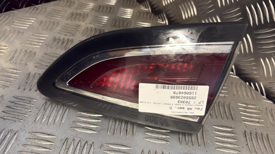 Feu arriere secondaire droit (feux) RENAULT SCENIC 3 PHASE 3 Diesel - Image 2