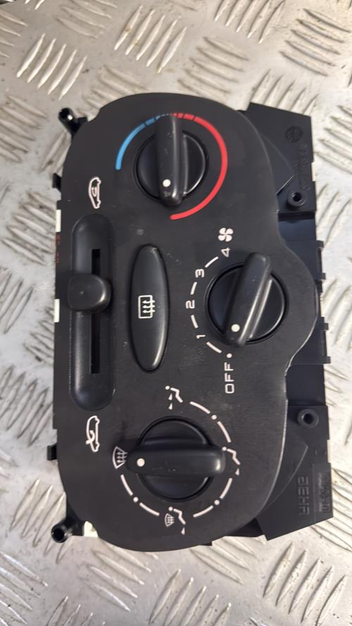 Commande chauffage PEUGEOT 206 PHASE 1 Essence - Image 1