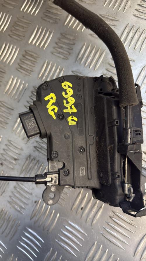 Serrure arriere gauche RENAULT CLIO 4 PHASE 1 Diesel - Image 1