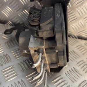 Bloc ABS (freins anti-blocage) RENAULT CAPTUR 1 PHASE 1 Essence - Image 1