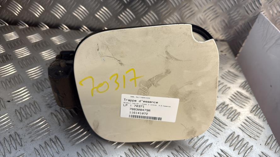 Trappe d'essence RENAULT CAPTUR 1 PHASE 2 Essence - Image 2